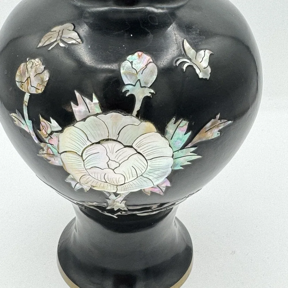 Vintage Korean Black‎ Lacquered Brass Vase Mother of Pearl Inlaid Floral